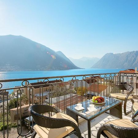 2Montenegro Limeta Apartments With Pool Котор Екстер'єр фото