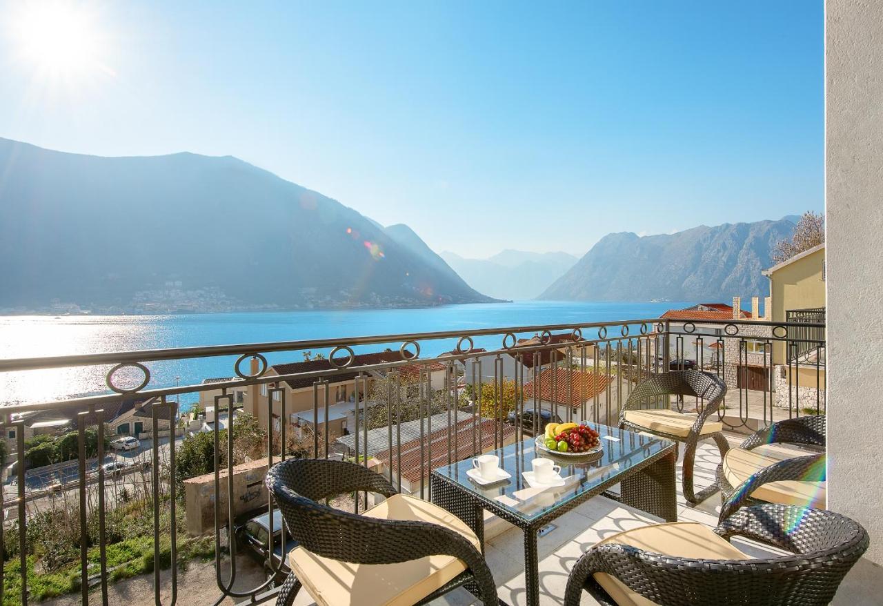 2Montenegro Limeta Apartments With Pool Котор Екстер'єр фото